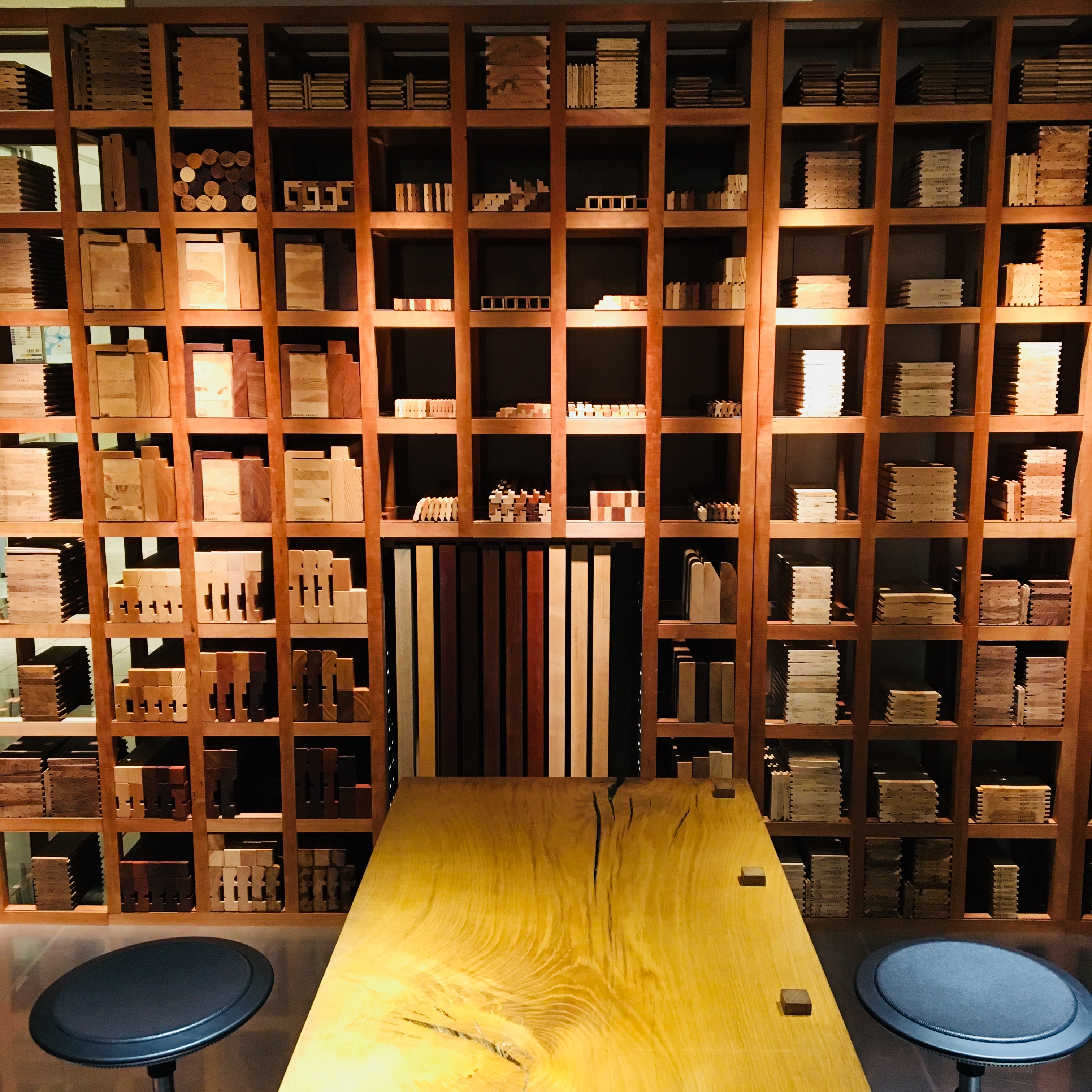 ショールーム商品展示