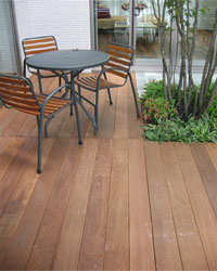 wooddeck.jpg